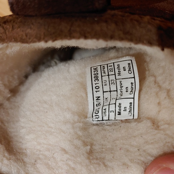 ❄️ UGG Australia Kids Short Moto Brown Leather Boots - Picture 5 of 7